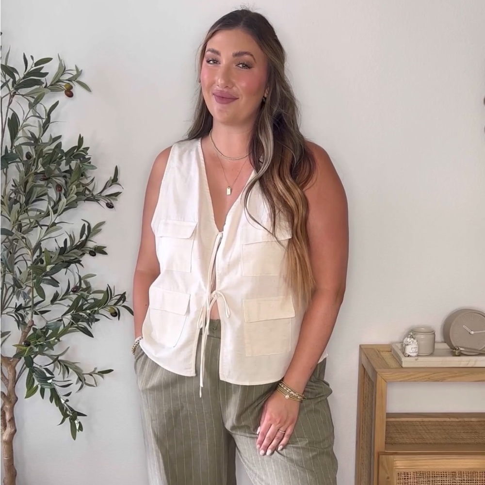 ASOS Linen Tie-Front Vest Top – Size XL – Cottagecore Vibes